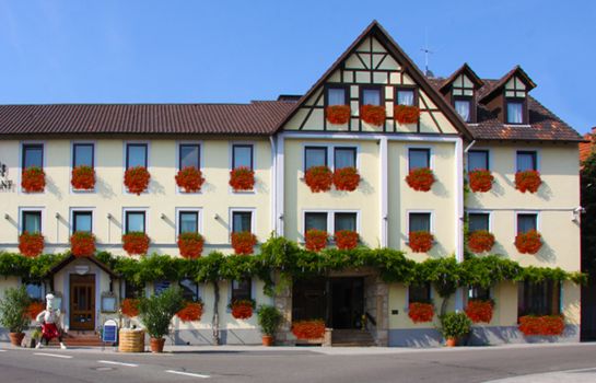 Außenansicht Hotel zur Pfalz