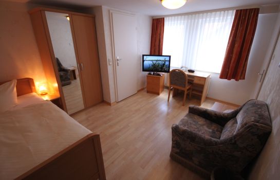 Hotel Haus Steinmeyer Bad Pyrmont Great Prices At Hotel Info