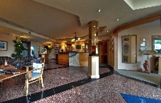 Lobby Hotel Central