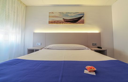 Hotel La Perla - Almería – Great prices at HOTEL INFO