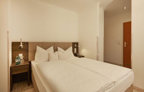 Doppelzimmer Komfort H+ Hotel Nürnberg