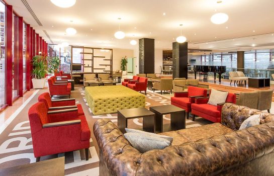 Hotelhalle Tryp Coimbra Hotel