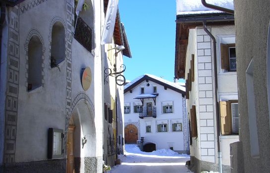 Umgebung  Typically Swiss Hotel Altana
