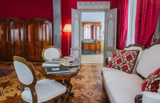 Info Relais & Chateaux Villa Crespi