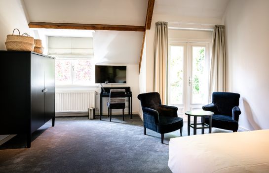 Einzelzimmer Komfort Pillows Charme Hotel Château de Raay Limburg