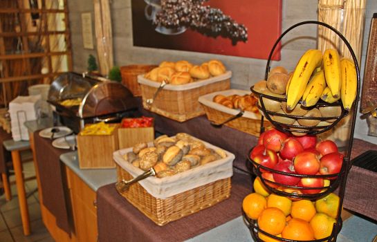 Breakfast buffet astral'Inn Hotel & Restaurant
