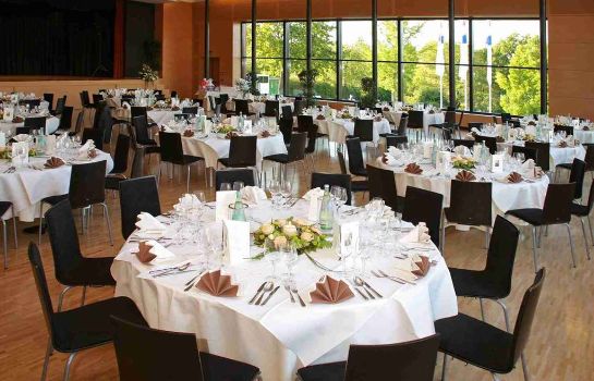 Hotel Am Rosengarten Bad Wimpfen Great Prices At Hotel Info