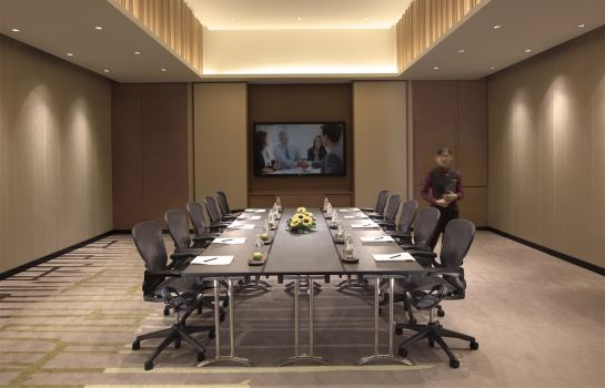 hotel parkroyal on beach road singapore great prices at hotel info