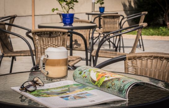 Hotel Bestline Budapest Great Prices At Hotel Info