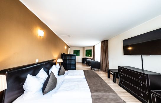 Mauritius Hotel Und Therme In Koln Hotel De