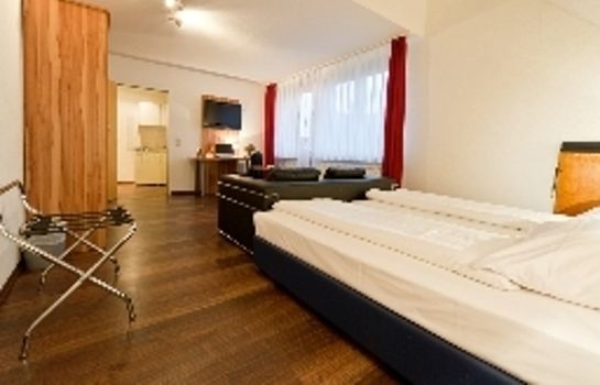 Hotel Domino - Stuttgart – Great prices at HOTEL INFO