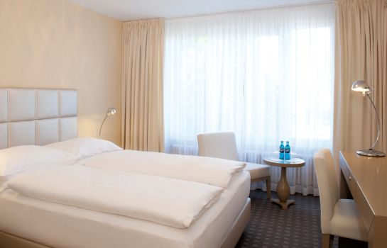 Double room (standard) Victors Residenz Hotel München