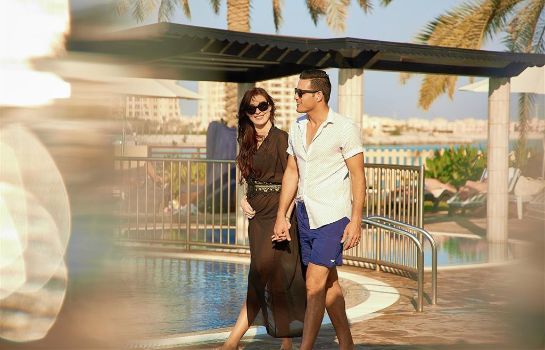 Außenansicht Hilton Al Hamra Beach & Golf Resort