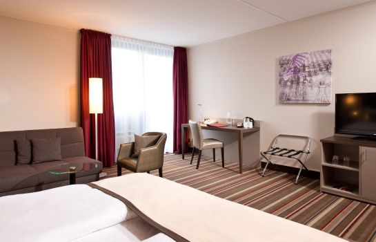 Room Leonardo Hotel Hannover Airport