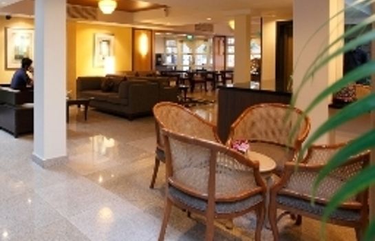 Lobby Village Hotel Albert Court by Far East Hospitality