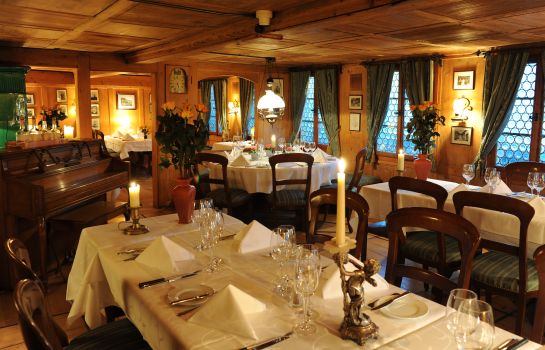 Restaurant 2 Jagd-Schloss Swiss-Chalet Merlischachen