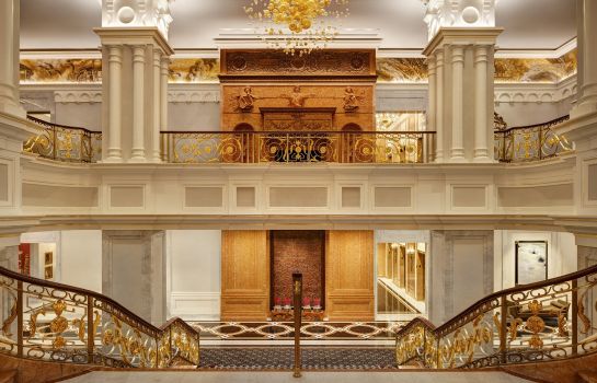 Hall de l'hôtel Lotte New York Palace