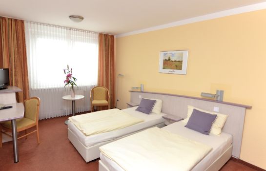 Panorama Inn Hotel Und Boardinghaus Hamburg Great Prices At Hotel Info