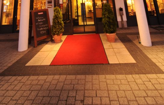 Hotel Ascot Bristol In Potsdam Hotel De