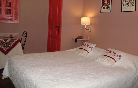 Hotel De Garlande Avignon Hotel Info