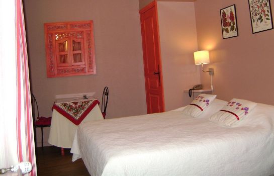 Hotel De Garlande Avignon Hotel Info