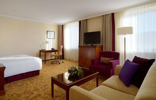 Room Moscow Marriott Royal Aurora Hotel