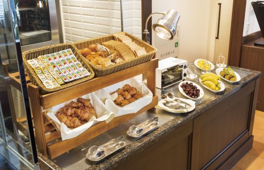 Breakfast buffet Shiba Park Hotel