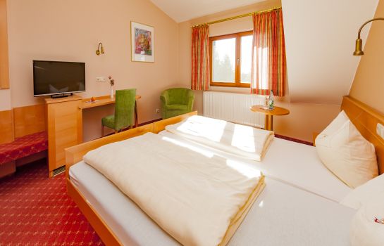 Hotel Bett & Frühstück - Riedstadt – Great prices at HOTEL INFO