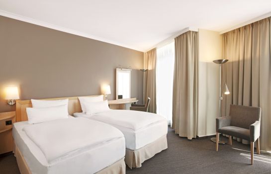 Hotel Nh Berlin Alexanderplatz Great Prices At Hotel Info