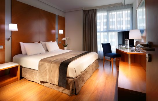 Exe Plaza Hotel In Madrid Hotel De
