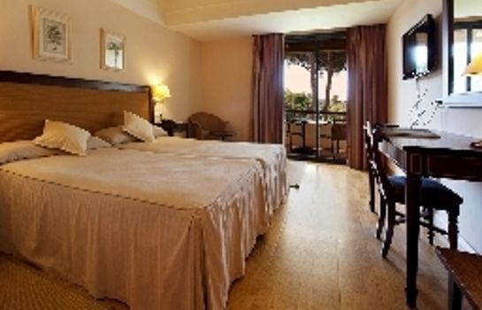 Hotel Guadacorte Park In Los Barrios Hotel De