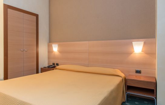 Doppelzimmer Komfort Ognina Hotel