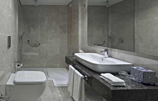 Holiday Inn Istanbul Old City Great Prices At Hotel Info