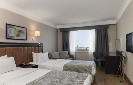 Holiday Inn Istanbul Old City Great Prices At Hotel Info