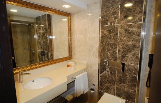 Hotel Ege Palas Izmir Hotel Info