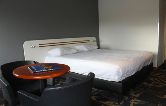 Chambre double (confort) Fletcher Stadshotel Den Haag (former Hampshire hotel – 108 Meerdervoort)
