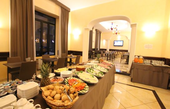 Breakfast room Mokinba Hotels Baviera