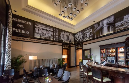 Hotel-Bar Bristol Panama