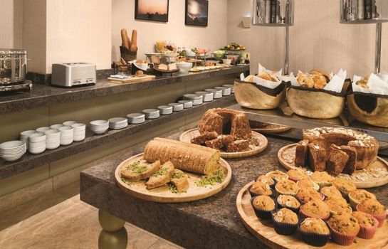 Hotel Ramada By Wyndham Istanbul Taksim Great Prices At Hotel Info