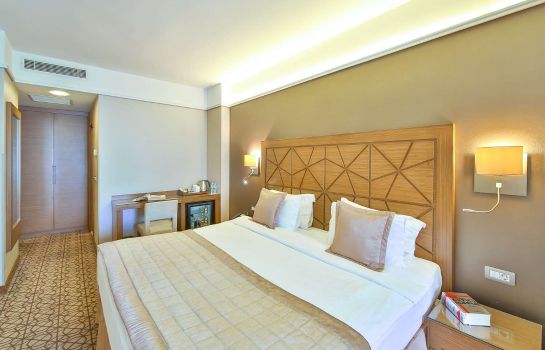 Hotel Ramada By Wyndham Istanbul Taksim Great Prices At Hotel Info