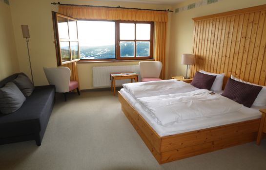 Hotel Fichtelberghaus In Oberwiesenthal Hotel De