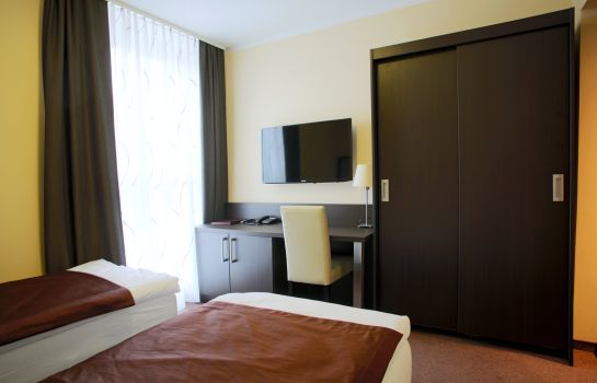 Habitación doble (estándar) Hotel Poetovio