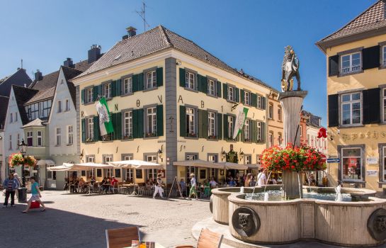 Er sucht sie ratingen