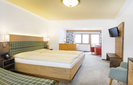 Doppelzimmer Standard Das Landhotel & Vital TIROLERHOF