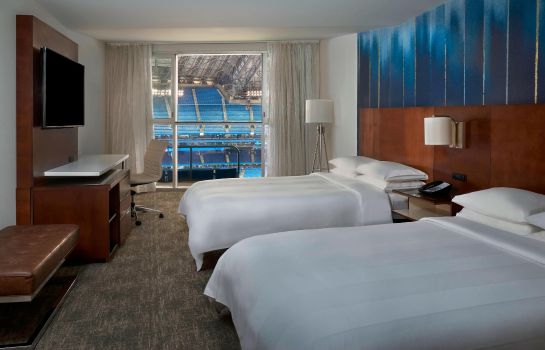 Toronto Marriott City Centre Hotel Great Prices At Hotel Info