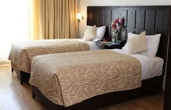 The Janpath Hotel In Delhi Hotel De Cuando estés en nueva delhi, es posible que te apetezca probar gambas en algún restaurante cercano, como the spice route, sakura o town hall.