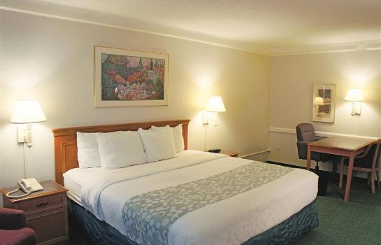Room La Quinta Inn by Wyndham El Paso East Lomaland