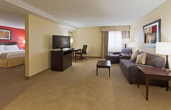 Zimmer Holiday Inn Express & Suites FT LAUDERDALE N - EXEC AIRPORT