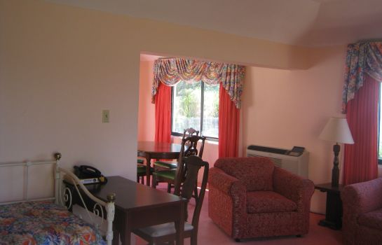 Hotel Clear View Suites And Cottages Bermuda Great Prices At