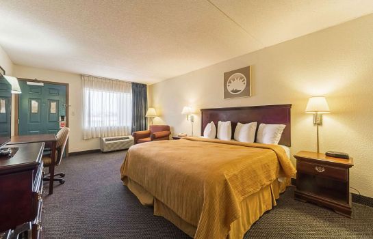 Camera Econo Lodge Inn and Suites Bentonville -